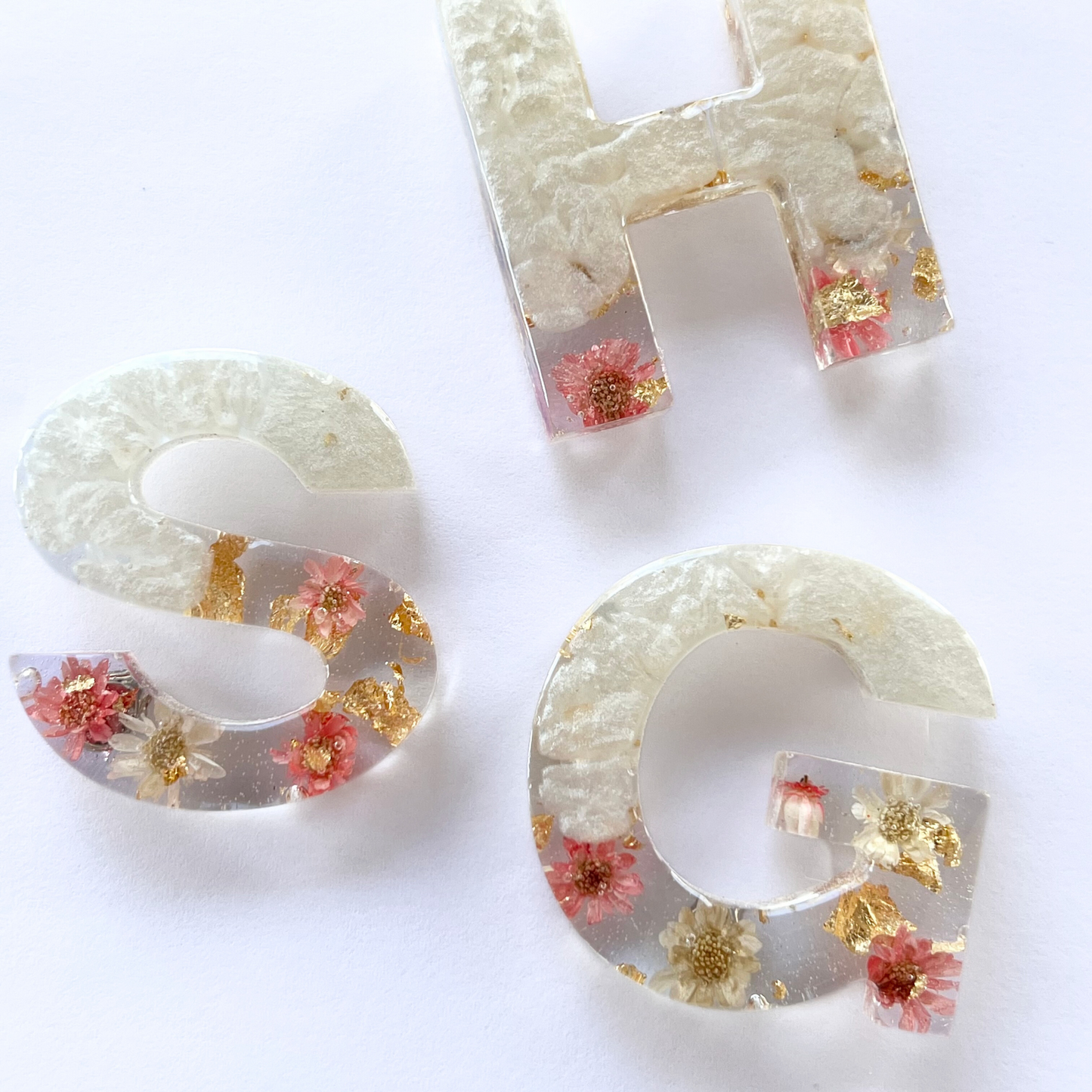 Floral Initial Magnet Gold Pink and Pearl, Resin Letter, Personalized Alphabet magnet, Floral Magnet