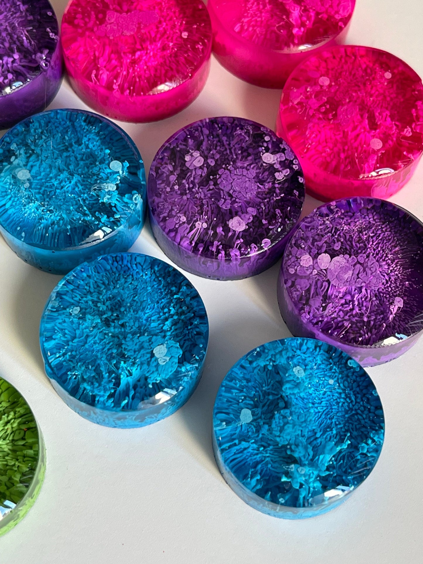 Petri Resin Magnets 1" Rainbow Set